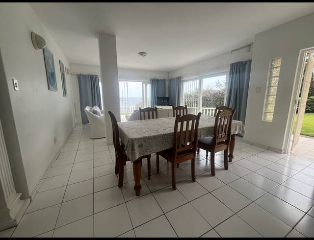 8 BEDROOM HOUSE FOR SALE IN BALLITO CENTRAL